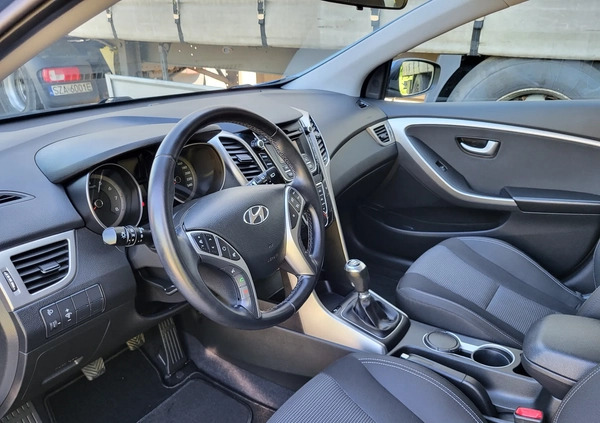 Hyundai I30 cena 39999 przebieg: 74338, rok produkcji 2015 z Drezdenko małe 781